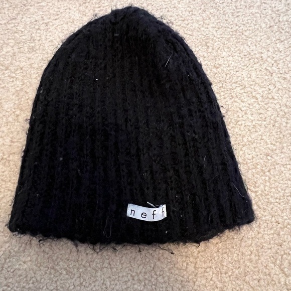 Neff black hat - Picture 1 of 1